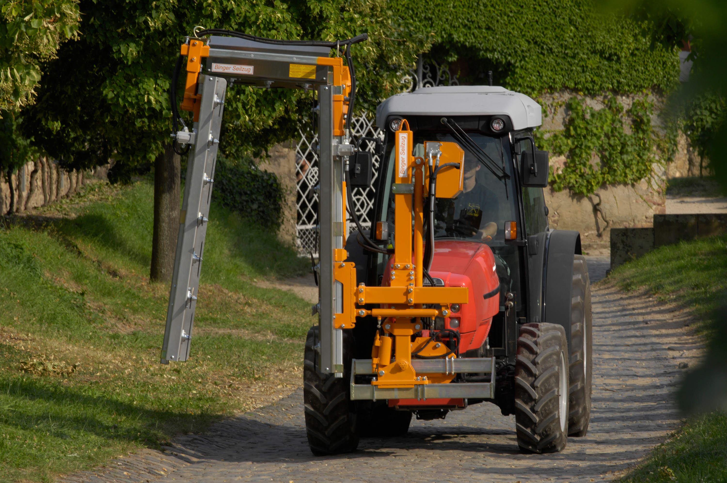 BINGER Trimmer LSA 320 AU3V over-the-row one-sided